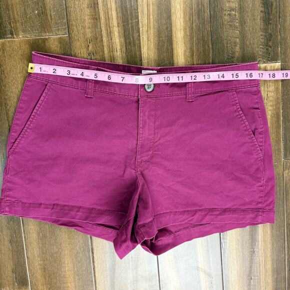 GAP Low Rise Purple Magenta Shorts 3" Inseam size 8 chino Pockets Belt Loops - Picture 4 of 8